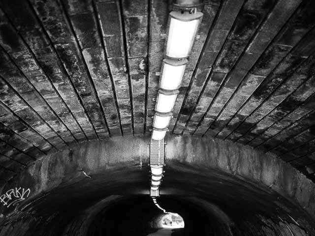Rodney Street Tunnel, Cannonmils - 2014 - Fujifilm X-E1 + Fujinon XF 35mm f/1.4 R