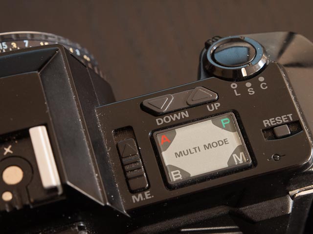 Chinon CP-7m top plate controls