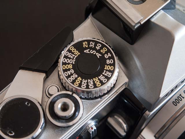 Olympus OM-1 camera, film speed dial detail