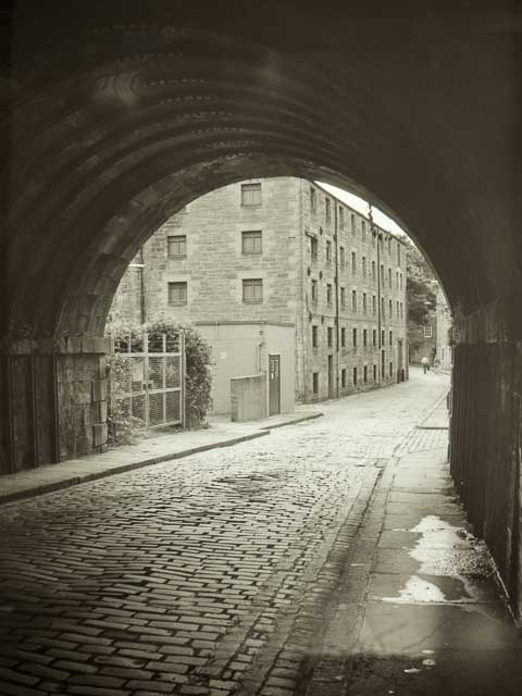 Croft-An-Righ, Edinburgh - 2014 - Kodak No. 2 Folding Autographic Brownie + Kodak T-Max 400