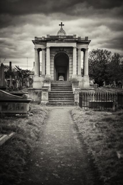Brompton Cemetery gallery - Image 2