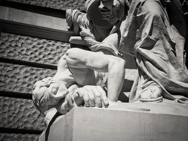 $countries_display[$i] image 44