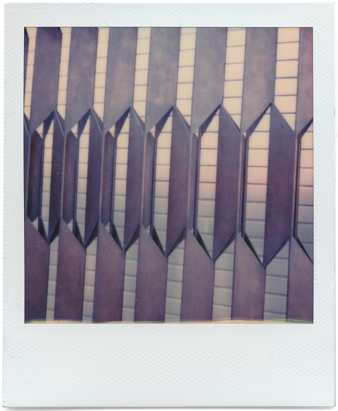 Polaroid Originals 600 Color 1