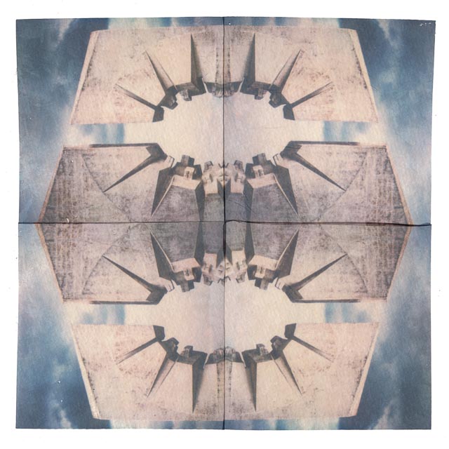 Polaroid emulsion lift - Abstract spomenics gallery - Image 11